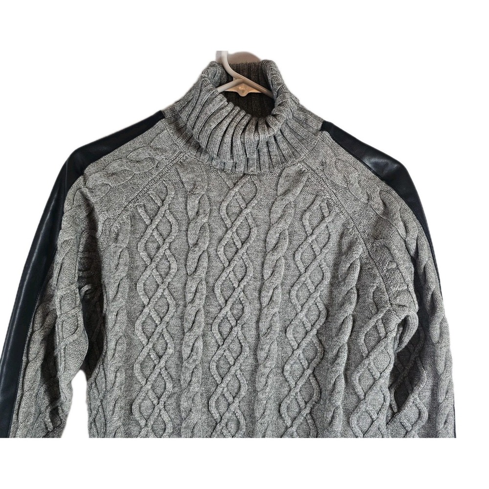 NWT Evereve Harlow‎ Pullover Cable Sweater Women's XS Gray Faux Leather Sleeve - Picture 2 of 6